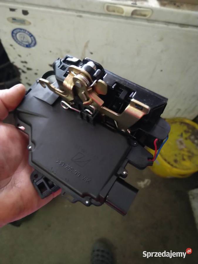 Zamek lewy przód VW passat B5 Części samochodowe Istebna