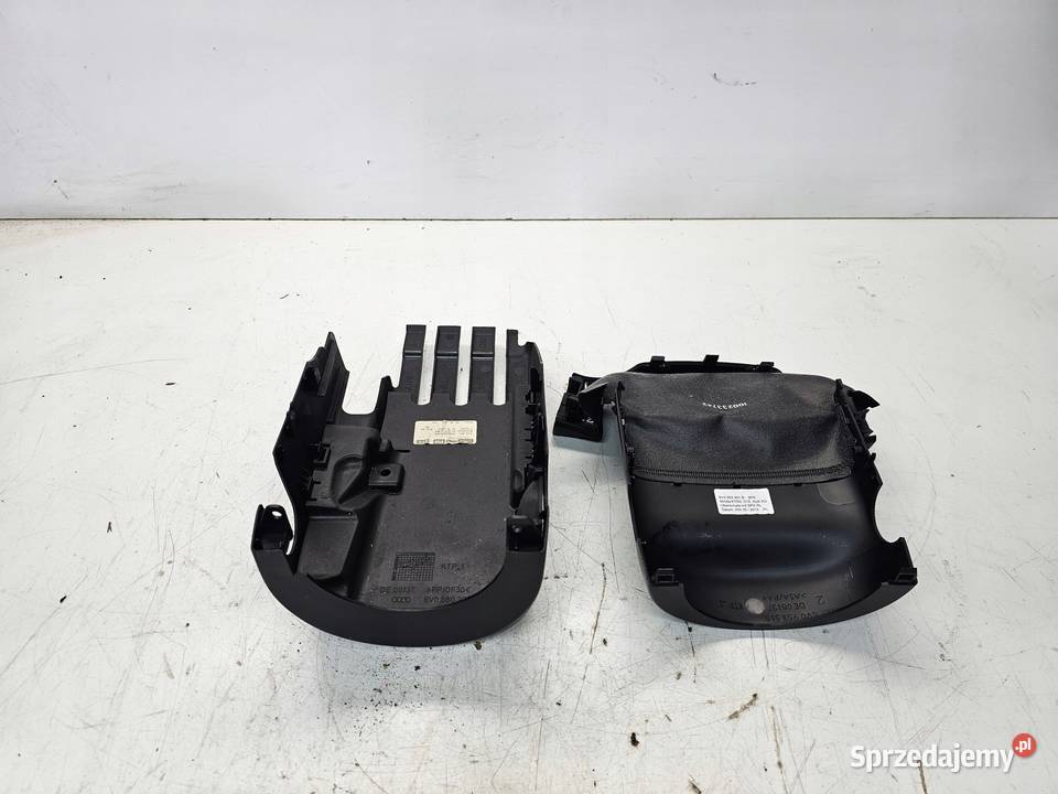 OSŁONA KOLUMNY KIEROWNICY AUDI A3 8V 8V0953512J Przystajń sprzedam