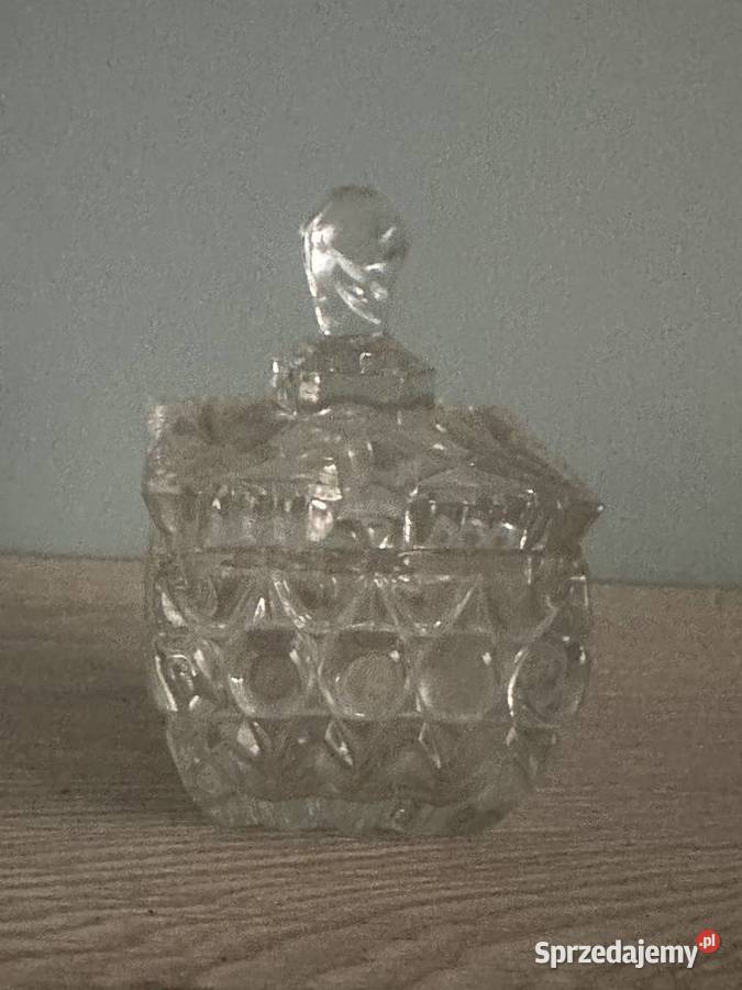 Cukiernica kryształowa z lat PRLu łódzkie Łódź