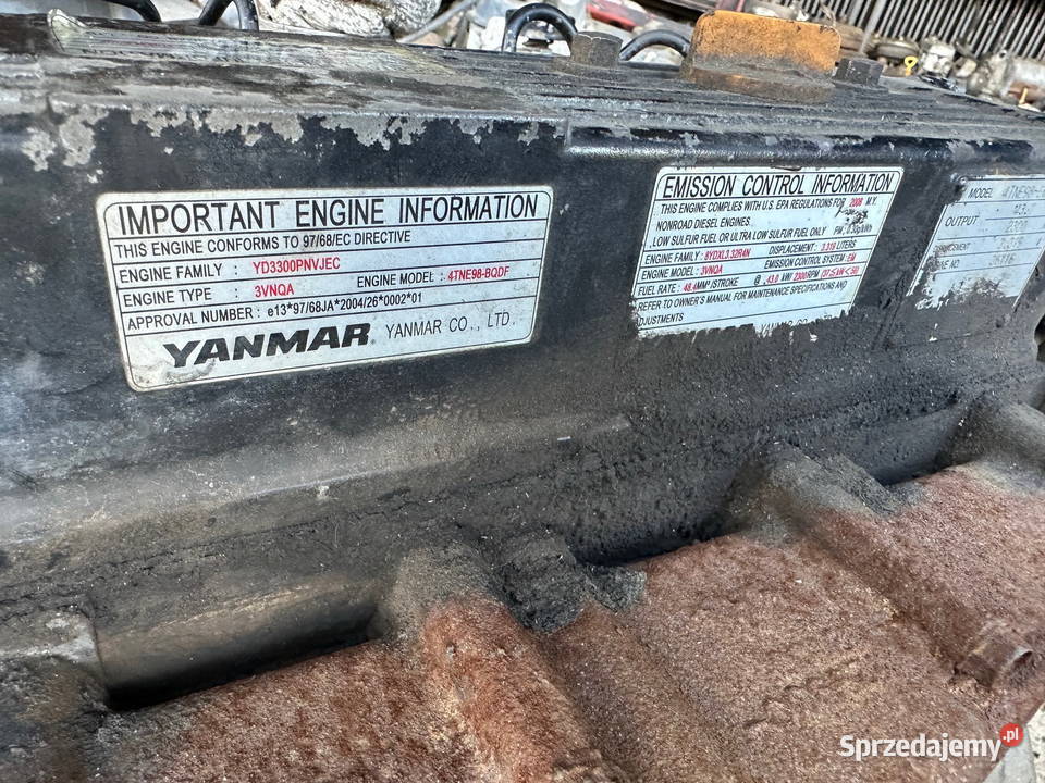 wózek widłowy silnik 4cylindrowy YANMAR 4TNE98 Wózki widłowe Działoszyn