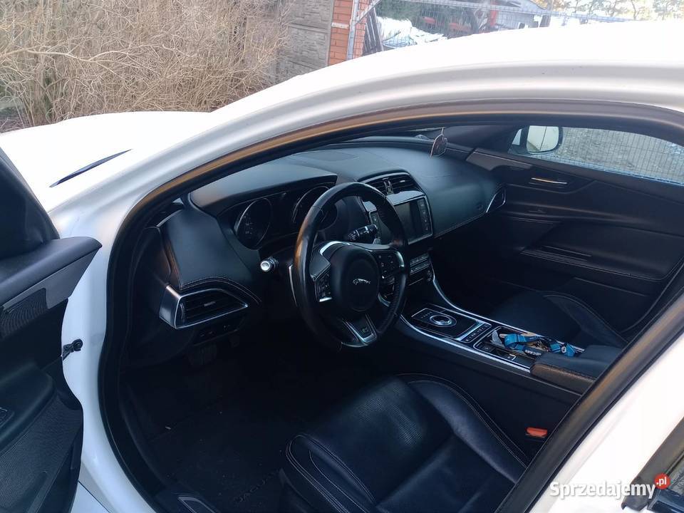 Jaguar xe 25t R Sport benzyna skórzana tapicerka XE Mińsk Mazowiecki