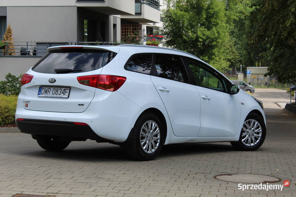 Salon Polska oryginalny lakier bezwypadkowa Zarejestrowany w Polsce Szczecin