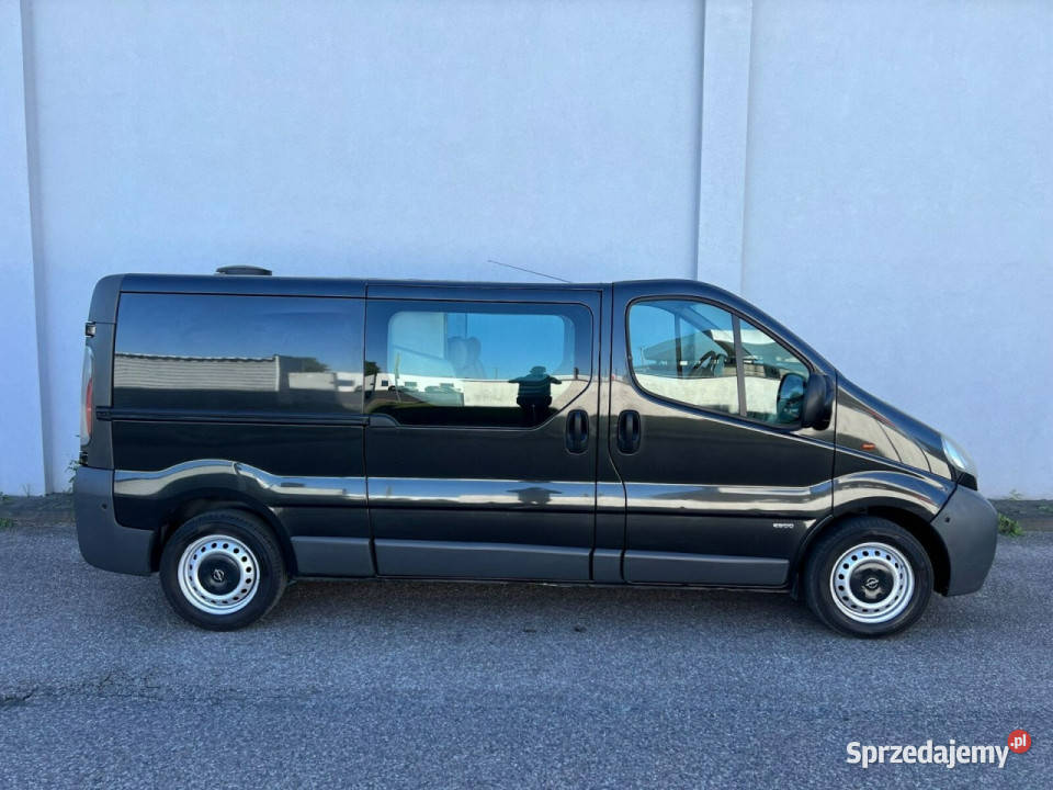 Opel Vivaro Opel Vivaro LONG czarny Motoryzacja Gostynin