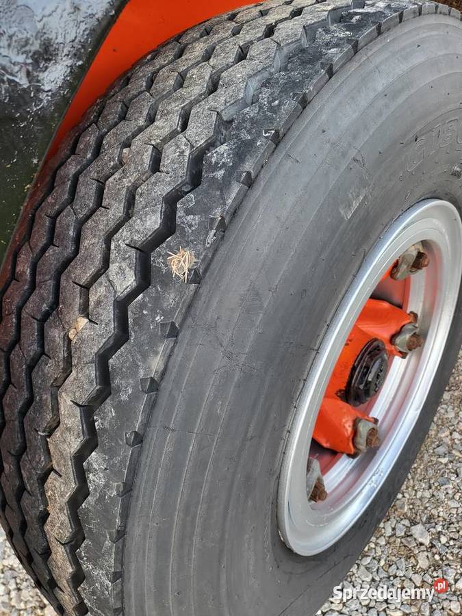 Przyczepa wywrotka rolnicza 3 stronna