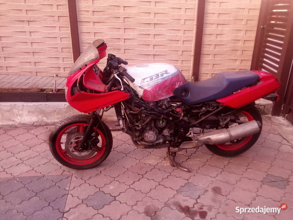 HONDA CBR 1000F RC24 TANIO Kielce