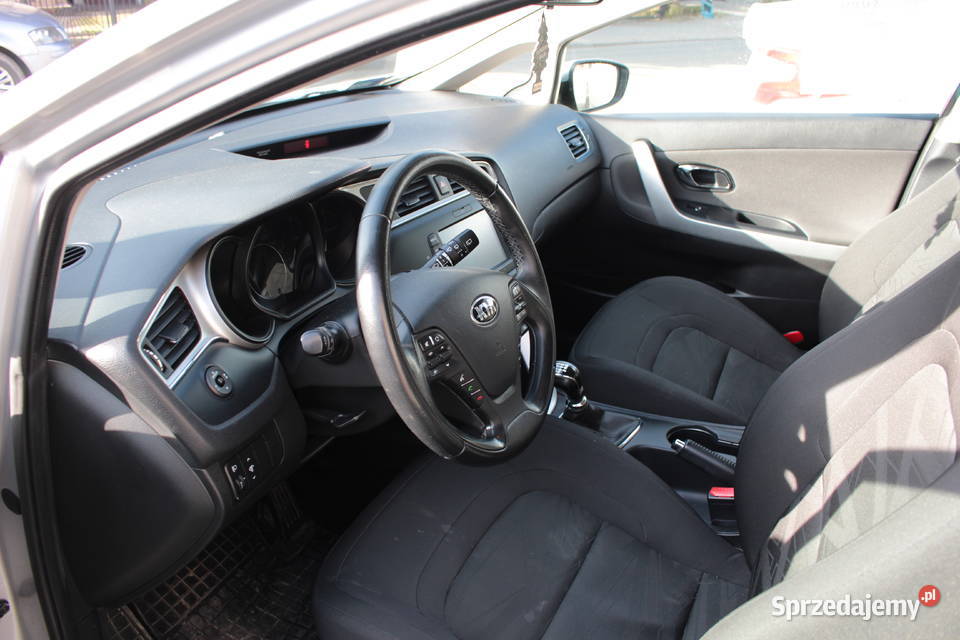 Kia Ceed 16 I rejestracja 10102018 r krajowy małopolskie Olkusz