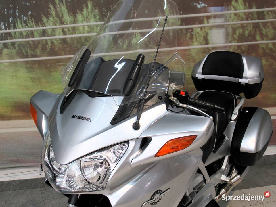 Honda ST 1300 PanEuropean Niski przebieg 36 nieuszkodzony Kutno sprzedam