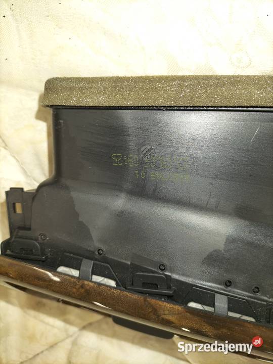 Kratka wlotu powietrza konsoli lewy przód BMW Poręba sprzedam