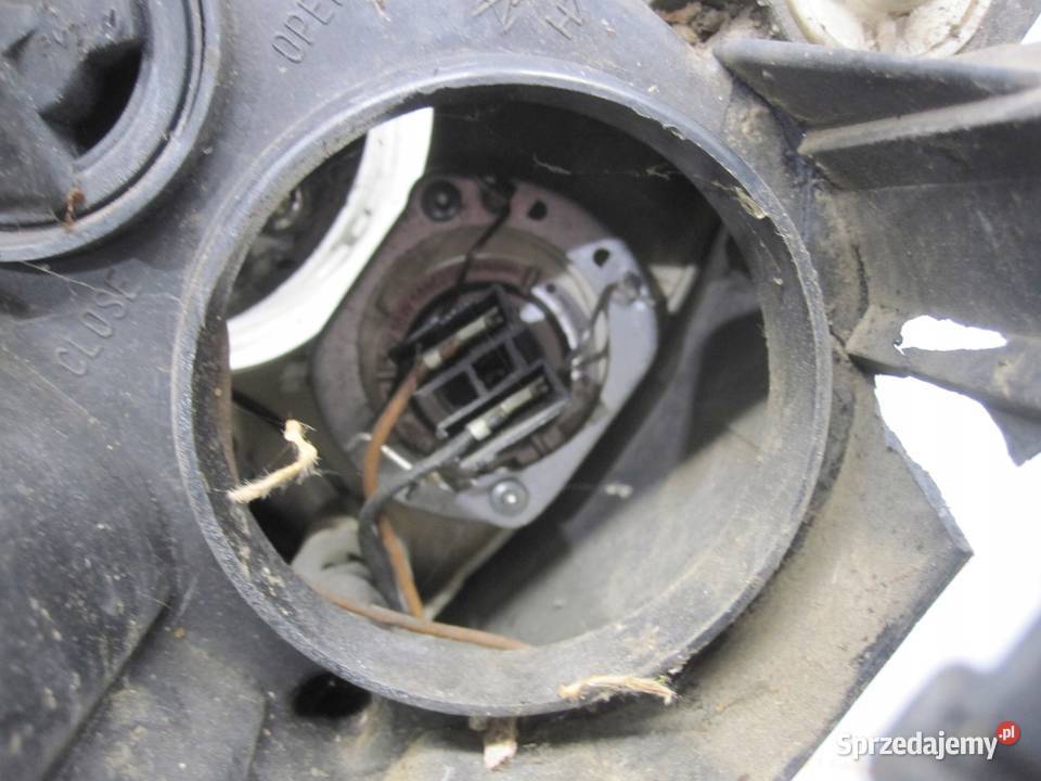PORSCHE CAYENNE 32 B 05r lampa lewa przód osobowe Kielce