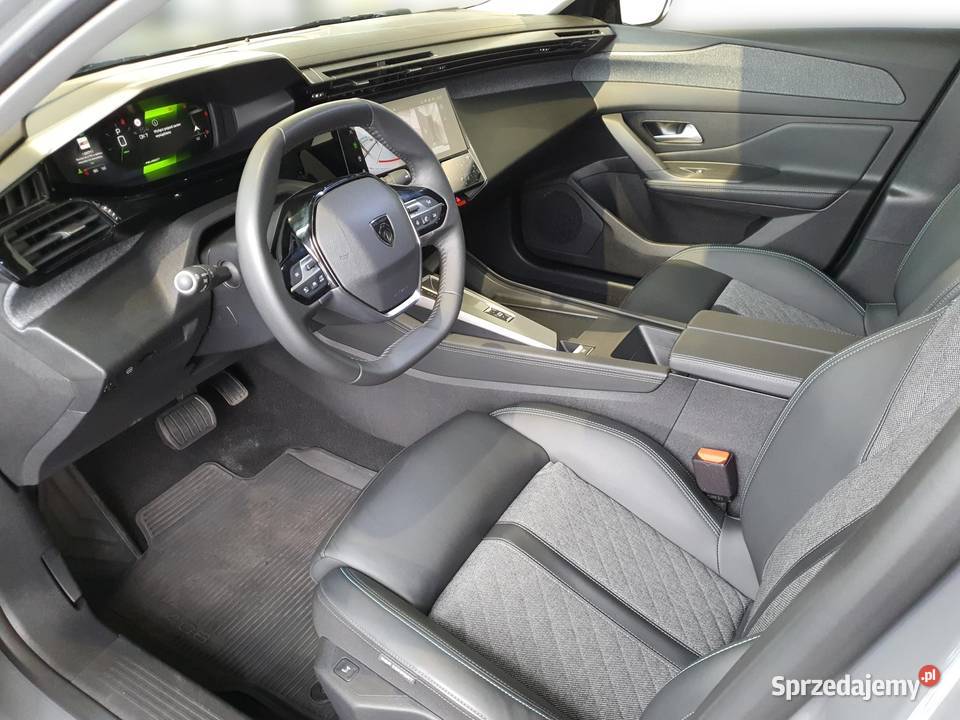 408 12 PureTech Allure Pack SS EAT8 nawigacja