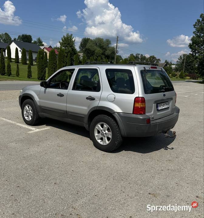Ford maverick 23 gaz 2005r 4x4 Strzegocice
