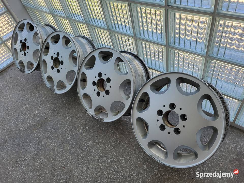 Felgi aluminiowe Mercedes 124 201 190 1244011202 Mercedes-Benz (oryginalne) Koła i felgi Gdańsk