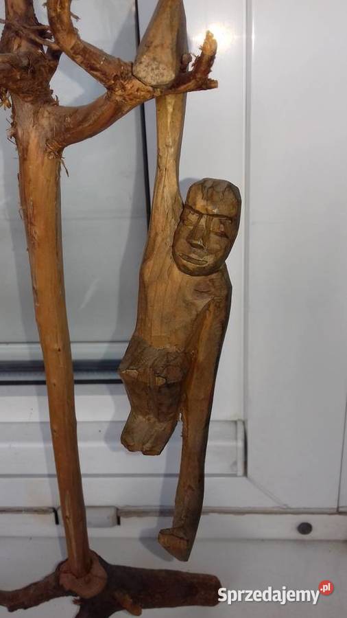 Małpki wiszące na drzewie wyrób własny Warszawa