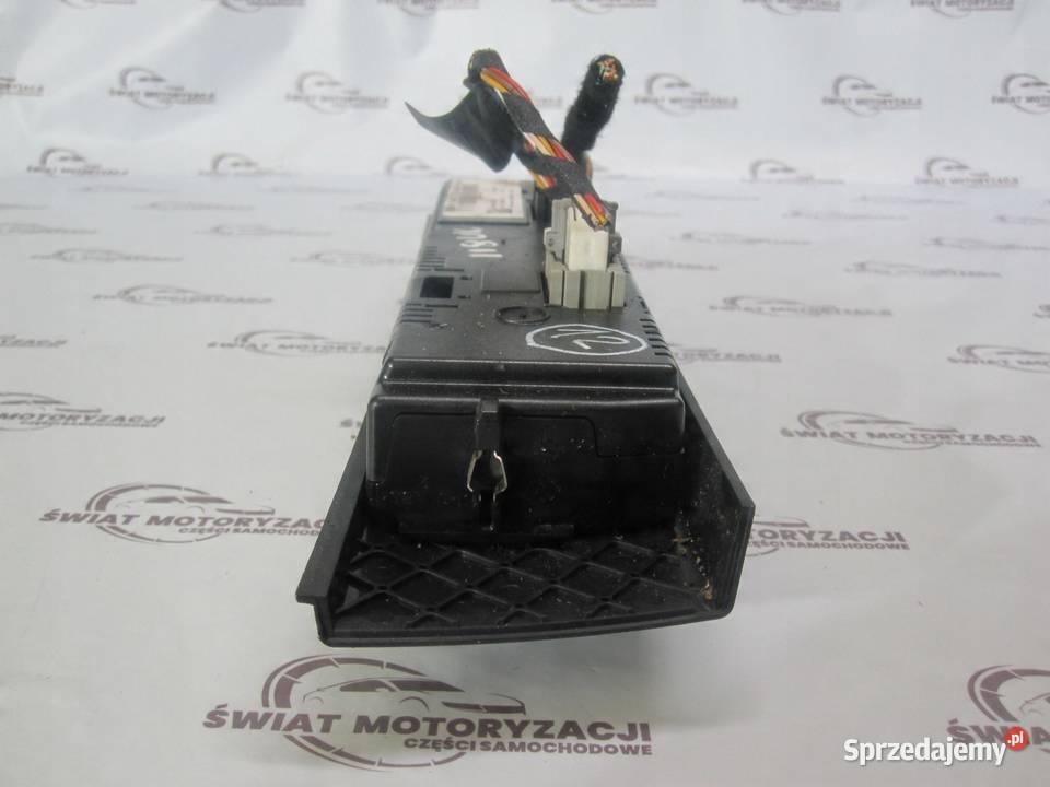 BMW E90 LIFT 10r panel klimatyzacji 9242410
