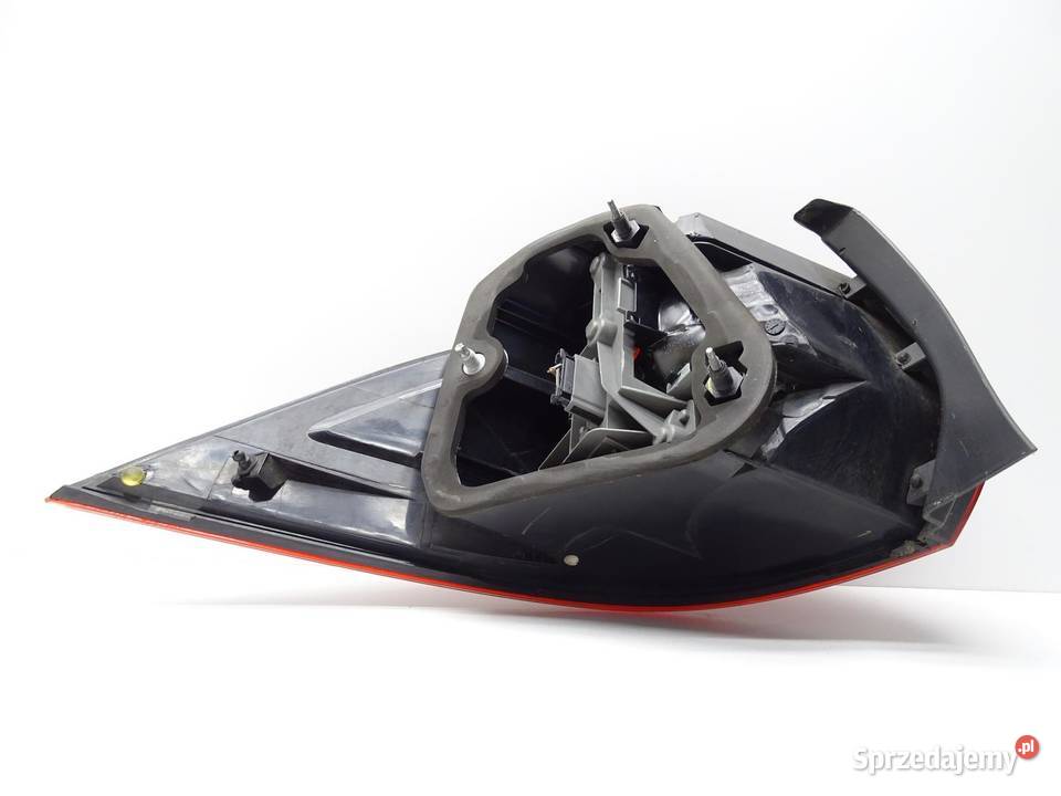 LAMPA PRAWA PRAWY TYŁ TYLNA W BŁOTNIK VW GOLF VI