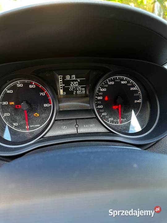 Seat IBIZA 12 TSI 2013 Kielce sprzedam