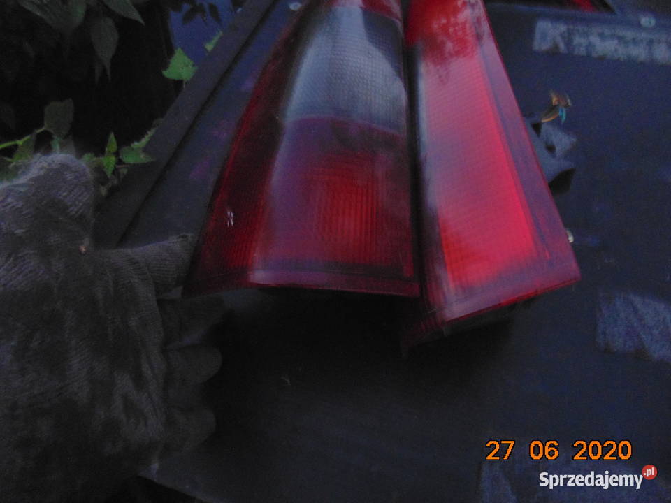 Lampa tylna dolna prawa lewa Volvo V70 I 850 małopolskie sprzedam
