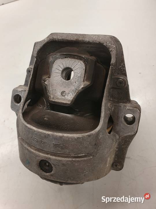 ŁAPA PODUSZKA SILNIKA AUDI A4 A5 Q5 8R0199381AJ Przystajń