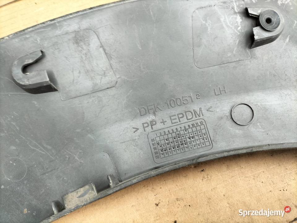 LAND ROVER FREELANDER DFK10051 LISTWA BŁOTNIKA osobowe Kamień-Kolonia
