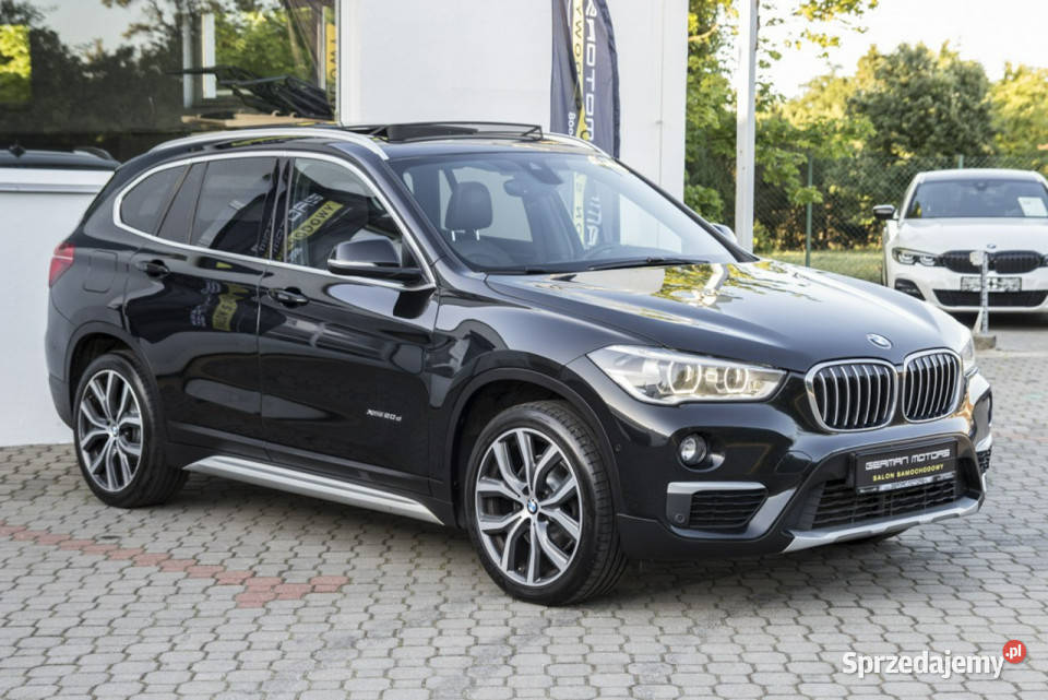 BMW X1 Ledy Panorama Kamera Head Up Bezwypadkow czujnik deszczu Gdynia