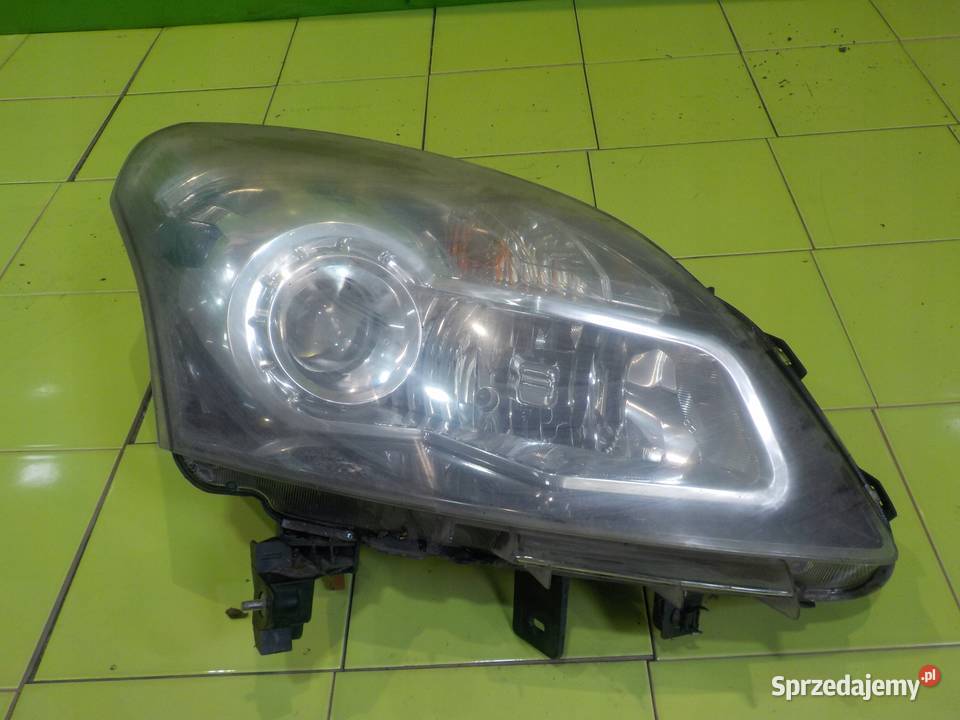RENAULT KOLEOS I 20 DCI 09r 5D XENON lampa prawa