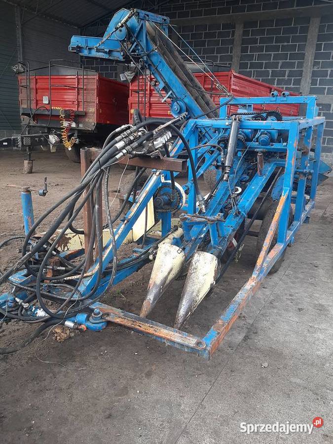 Kombajn do marchwi pietruszki em11 Słupca sprzedam