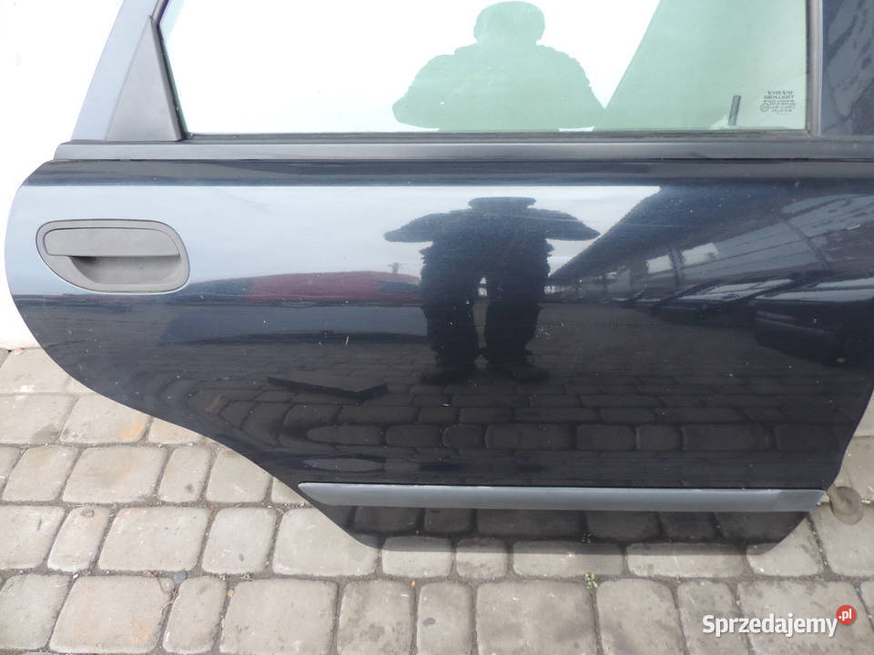 VOLVO S40 I DRZWI PRAWE TYLNE TYŁ 33222 Nowy Sącz