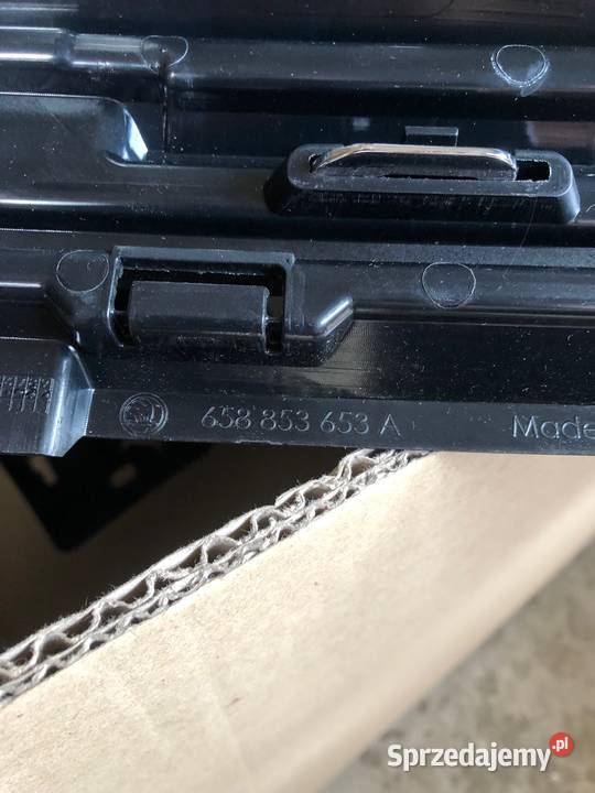 SKODA KAMIQ GRIL ATRAPA PRZÓD 658853653A osobowe Atrapy śląskie Kozy