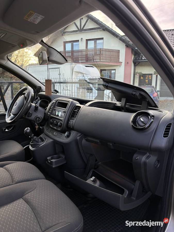 Opel Vivaro 16 CDTI L2 Long Krajowy śląskie Bielsko-Biała