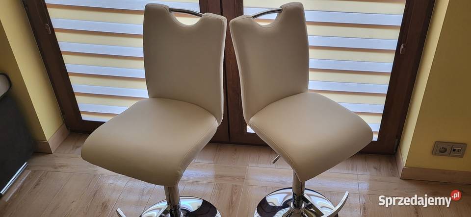 Stołki barowe hokery Bardo 2 białe ekoskóra Świdnik