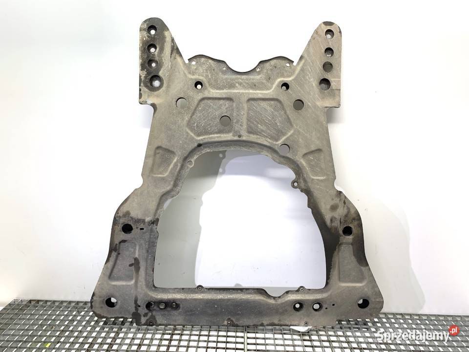 BELKA POD CHŁODNICE RENAULT MEGANE III 14 131