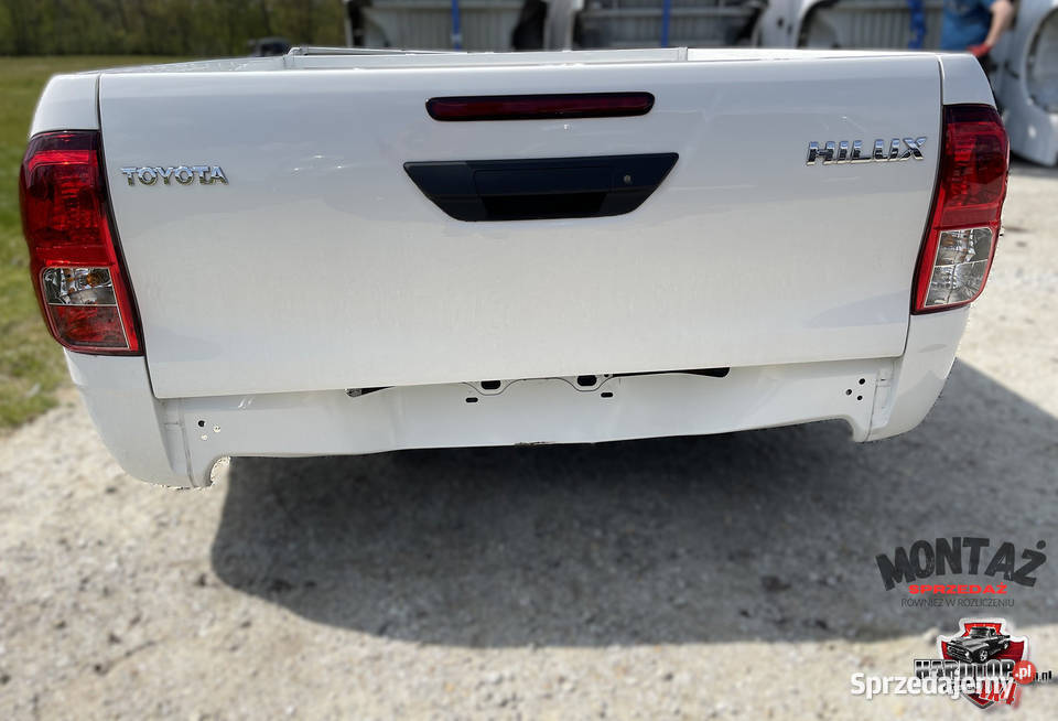 Burta Klapa bagażnika Paki Toyota Hilux 2015 Pasłęk