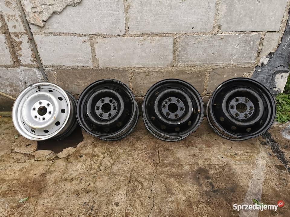 Felgi Iveco Daily 6x125 16x65 ET 68 35s dekielki dostawcze Szczecin
