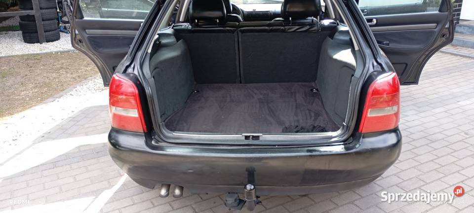 Audi A4 19 TDi 110 Piękne Czarne Skóry AUTOMAT Kombi Wałdowo Szlacheckie