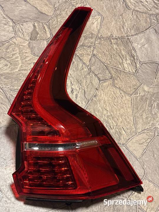 Lampa tył volvo xc 60 Lampy tylne Poznań