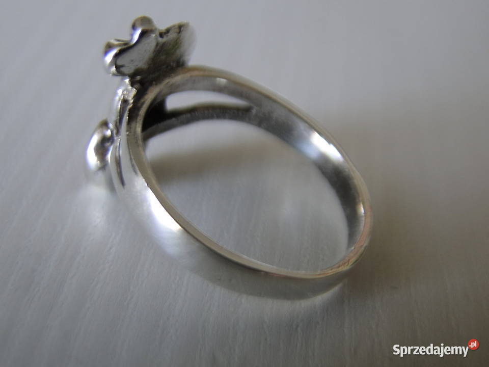 Pierścionek Navajo srebro i koral Warszawa sprzedam