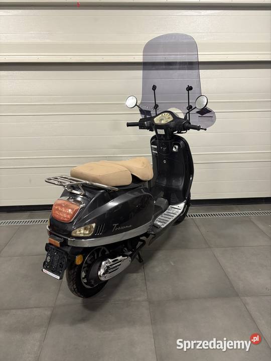 Skuter 50 włoski styl VESPA motorower Warszawa