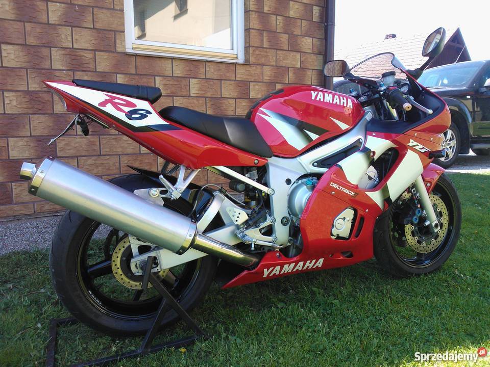 Piękna Yamaha R6