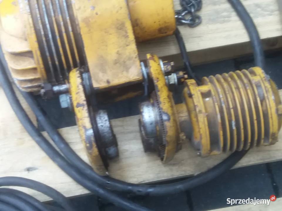 Wciągarka łańcuchowa elektryczna 250 Balkancar Rawicz