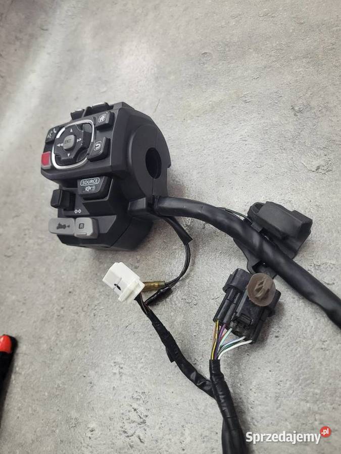 HONDA GOLD WING GL1800 SC79B 1823 OEM LEWY Przełączniki Nowy Tomyśl
