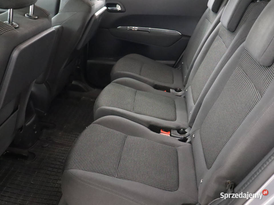 Peugeot 5008 16 BlueHDi