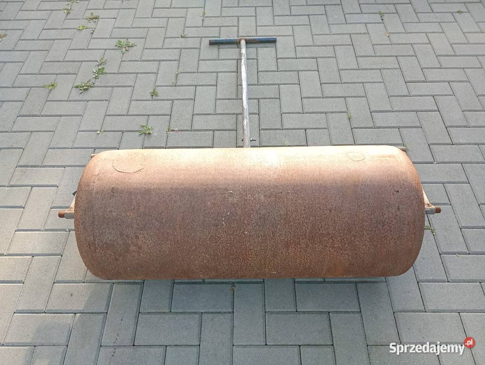Wypożyczę walec do ubijania ziemi
