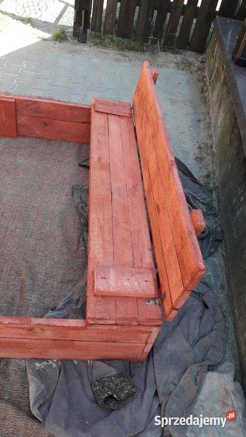 Piaskownica dzieci z ławkami łódzkie Mauryców