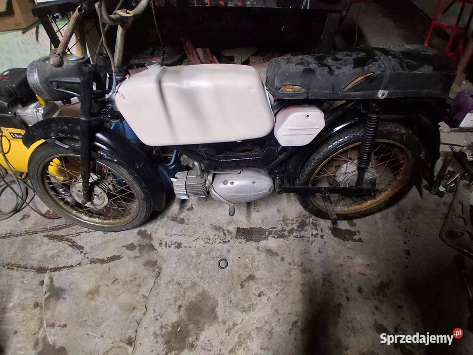 Jawa mustang p 23 części Rok produkcji 1976 Pińczów