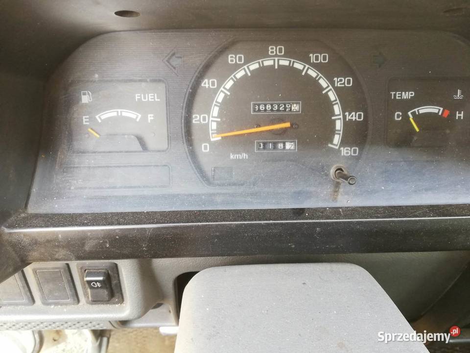 Mitsubishi L300 25TD 2000r Rok produkcji 2000