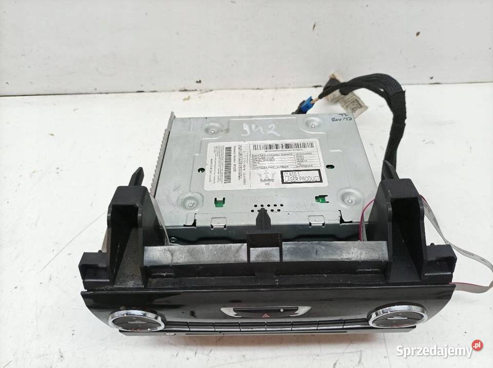 RADIO FABRYCZNE 06700329900 Maserati Ghibli III sprzedam