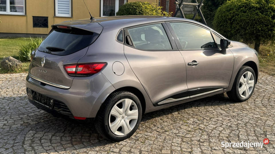 Renault Clio 12 Benzyna 75 z Niemiec ASO sprzedam