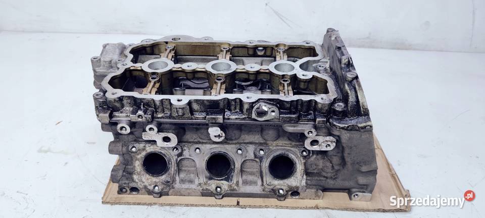 GŁOWICA LEWA AUDI A4 B7 A6 C6 32 FSI 06E103373E Przystajń