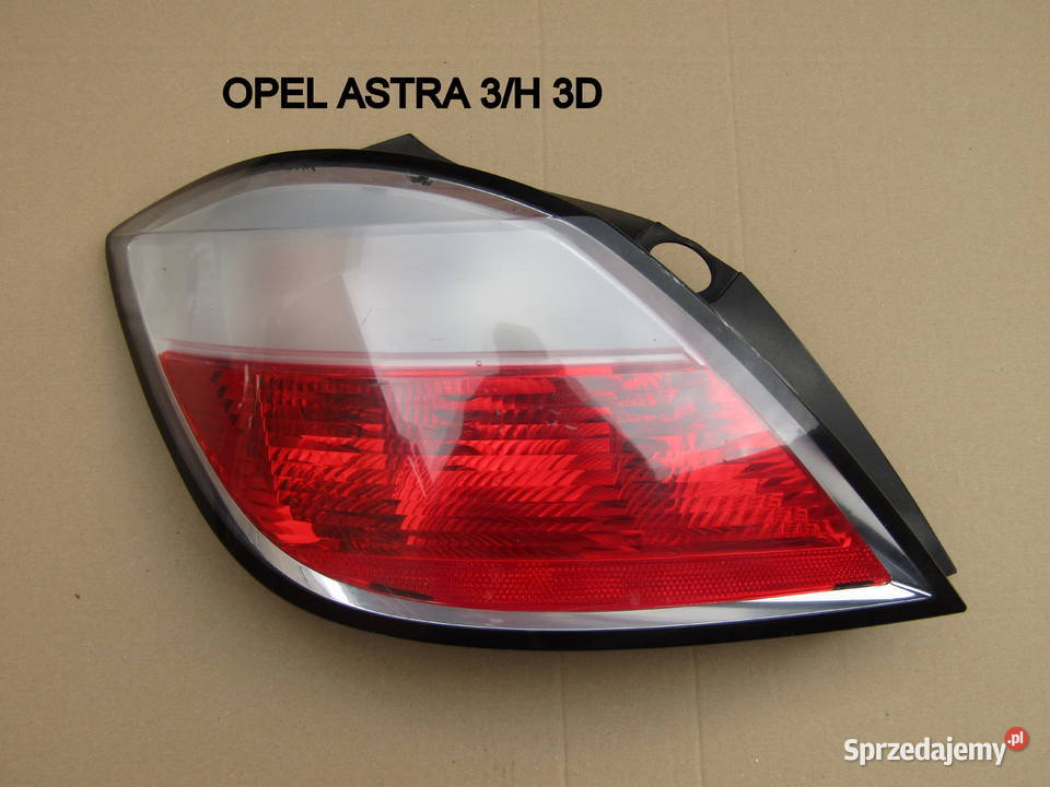 LAMPA TYLNA LEWA OPEL ASTRA 3H 3D