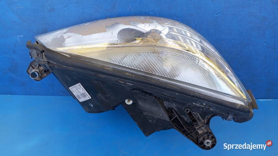 LAMPA PRAWY PRZÓD EUROPA XENON MERCEDES W204 C wielkopolskie Nowy Tomyśl